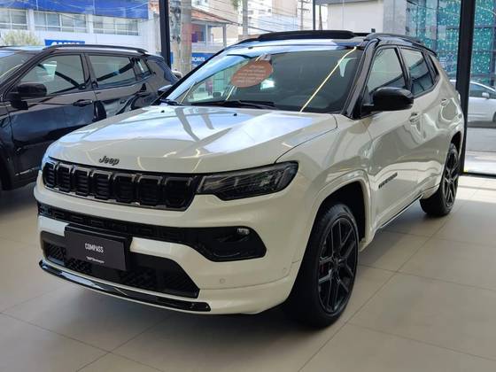 JEEP COMPASS 2.0 HURRICANE TURBO FLEX BLACKHAWK AT9 JEEP COMPASS 2.0 HURRICANE TURBO FLEX BLACKHAWK AT9